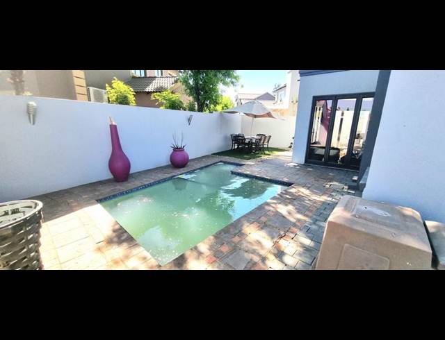 3 BEDROOM HOUSE FOR SALE IN ELDORAIGNE